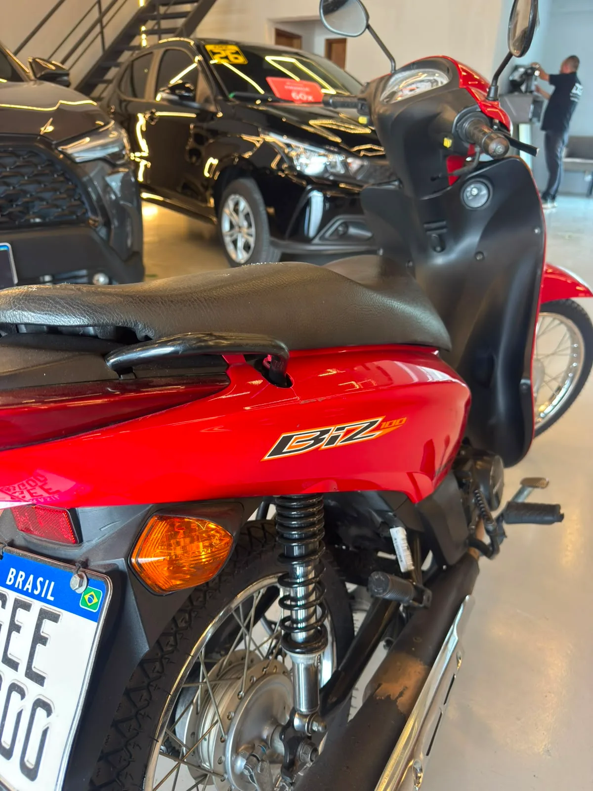 HONDA BIZ 100 ES - foto 2