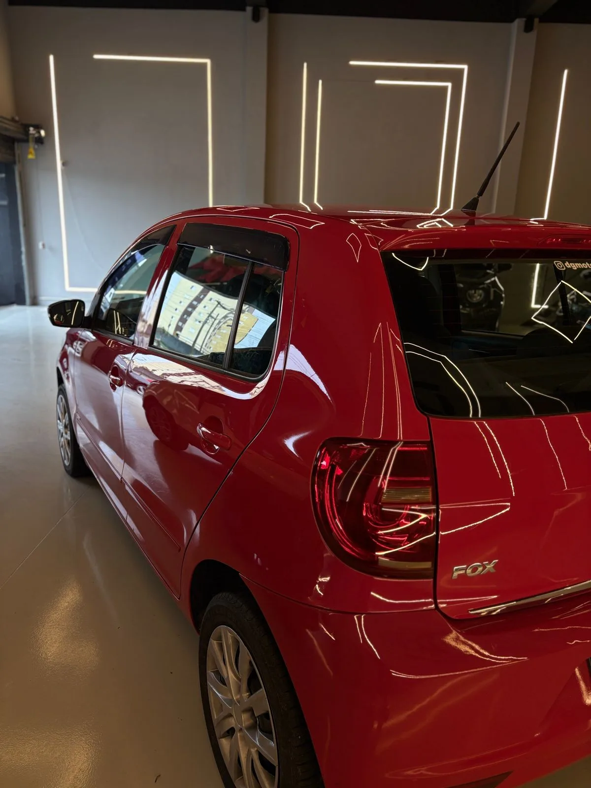 VOLKSWAGEN FOX - foto 3